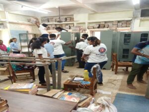 Helping hand for Cleaning Library
